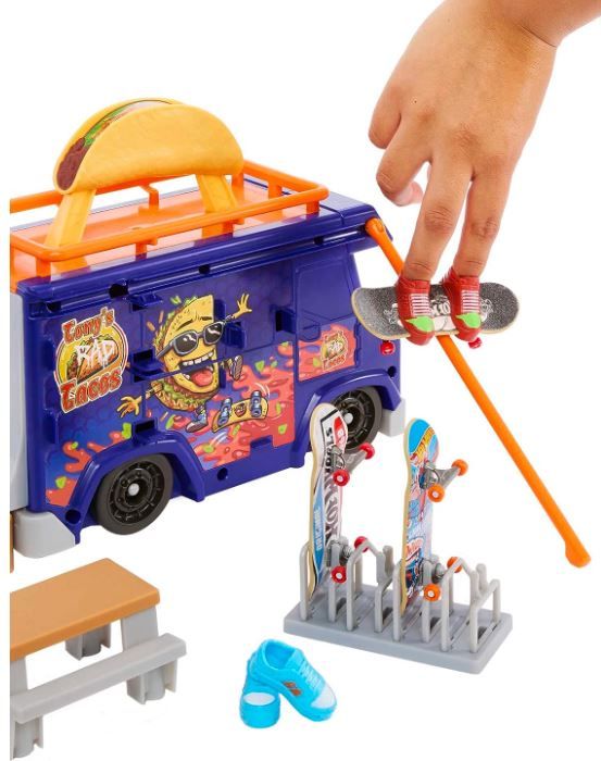 Hot Wheels Skate Taco Truck Play Case (HMK00)