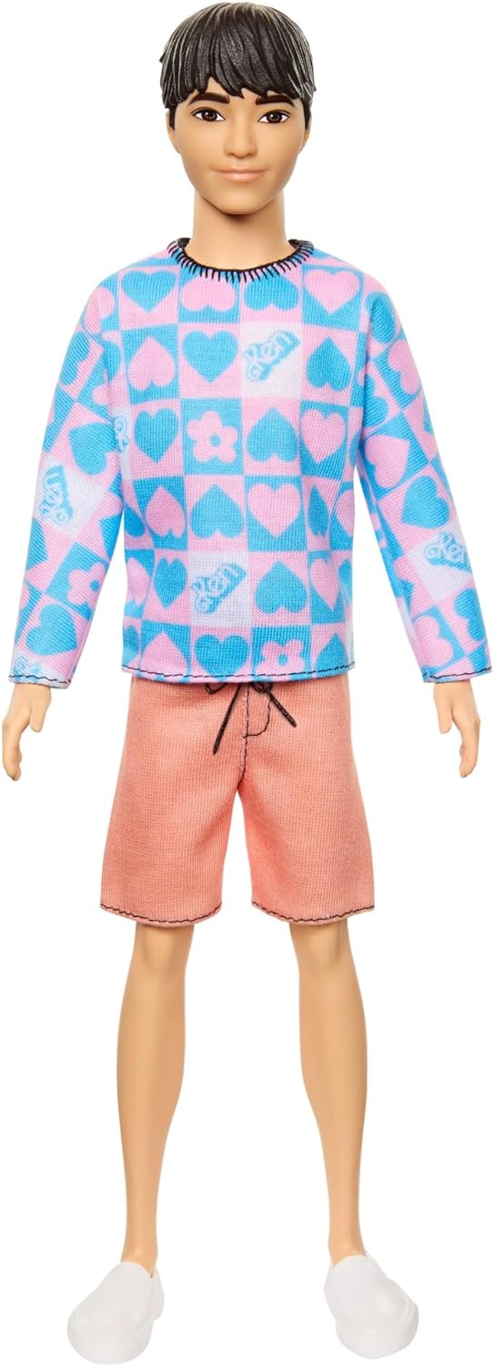 Mattel Barbie Ken Doll - Modni #219 s srajco s srci v roza in modri barvi (HRH24)