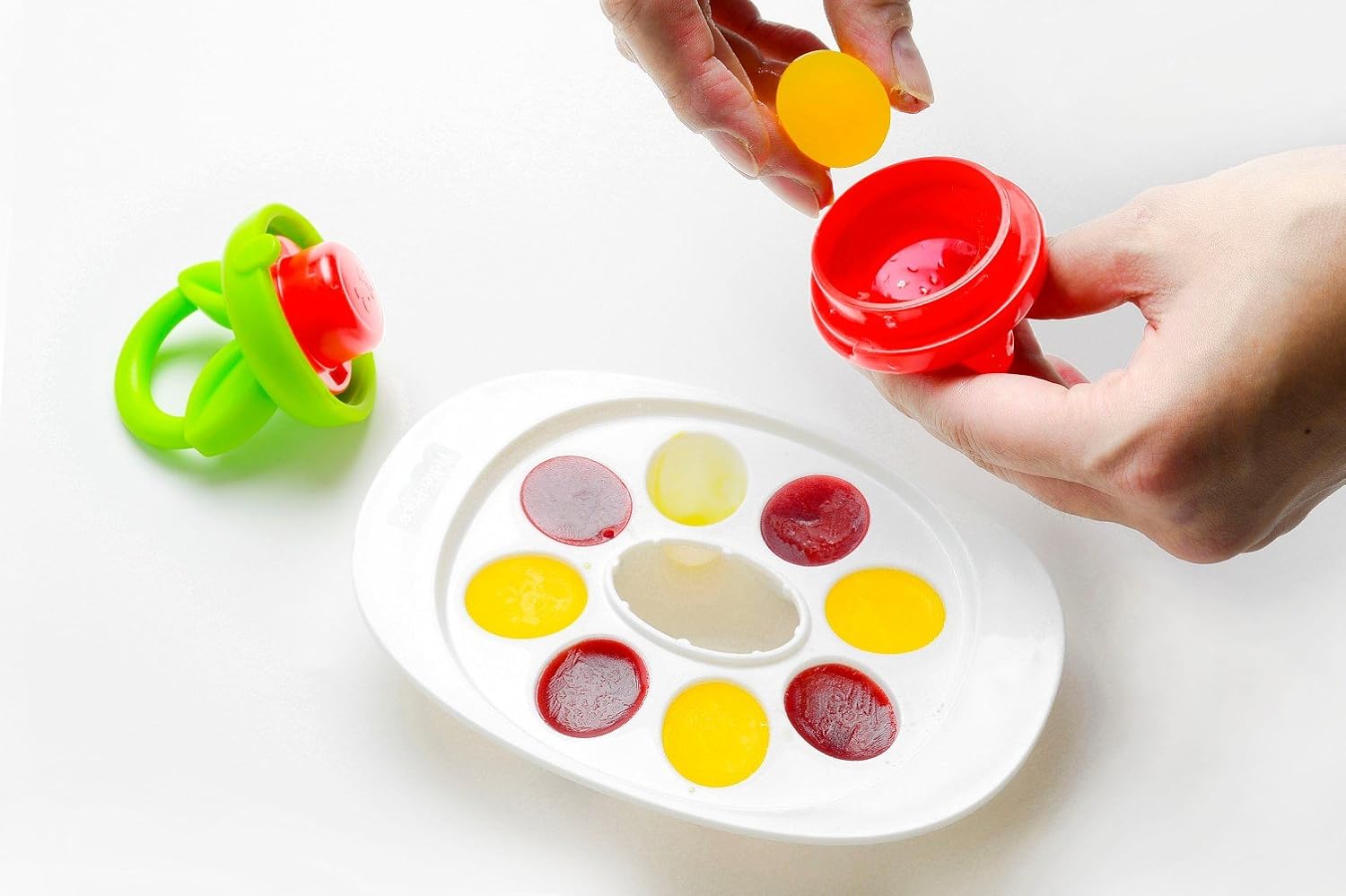 Fisher-Price Egyszerű Tisztítású Teethe 'n Feed (Y9842)