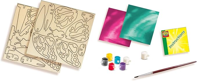 Okraševanje lesenih metuljev