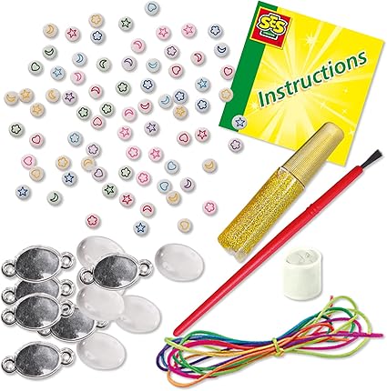 Svetijoči v temi galaktični zapestnice