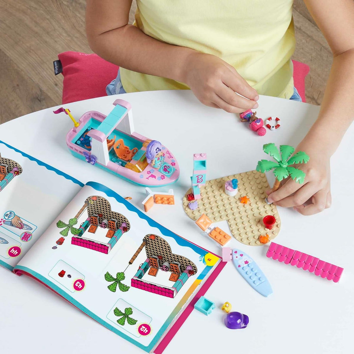 Mattel Mega blocks Barbie - Pustolovščina z delfini (HHW83)